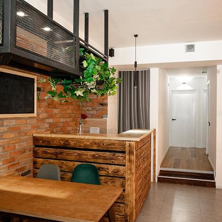 The Tbilisi Pod Hostel Eksteriør bilde