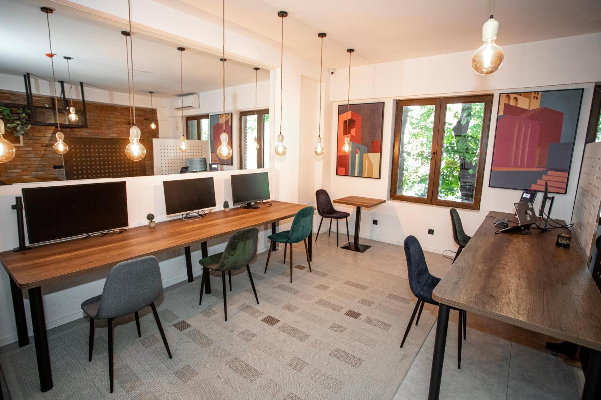The Tbilisi Pod Hostel Eksteriør bilde