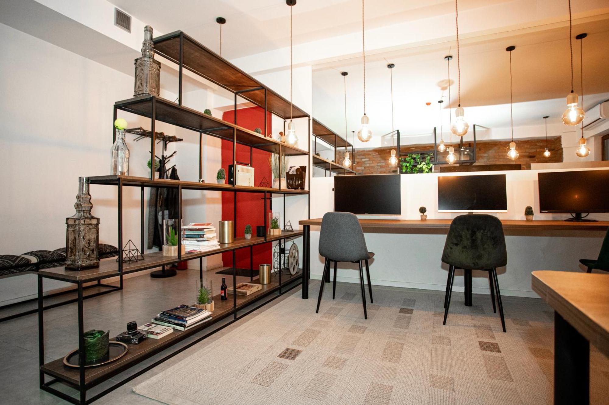 The Tbilisi Pod Hostel Eksteriør bilde
