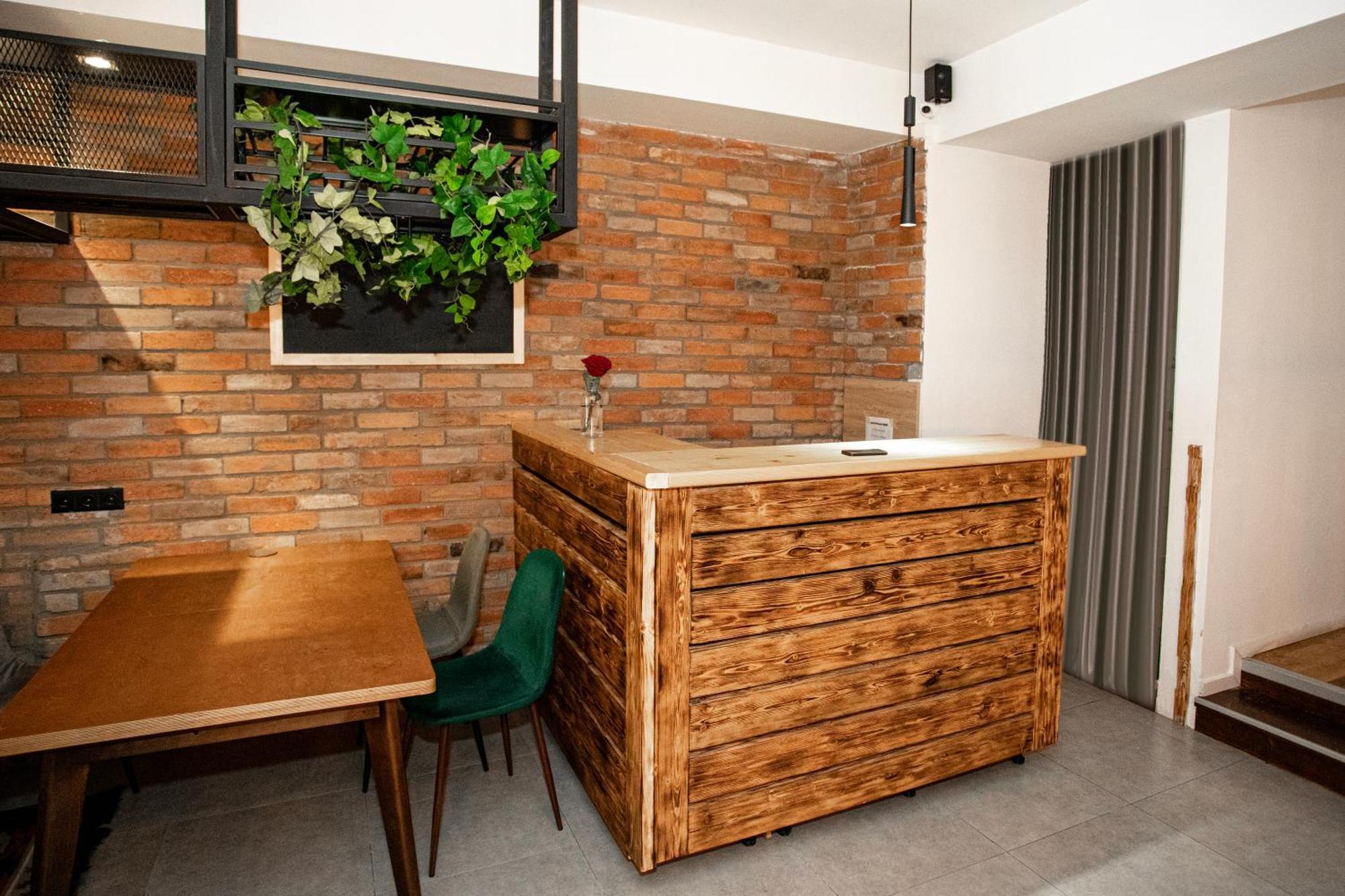 The Tbilisi Pod Hostel Eksteriør bilde